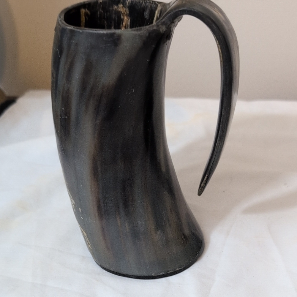 AleHorn Black Horn Mug with Handle